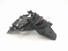 Support de plaque et eclairage