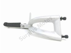 Platine et repose pieds arriere droit