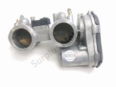 Corps d'injection droit