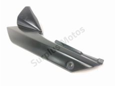 Cache lateral gauche