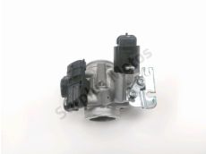 Corps d'injection droit