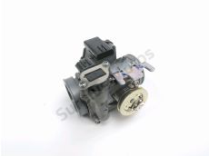 Corps d'injection droit