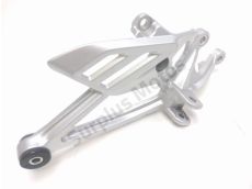 Platine avant droite