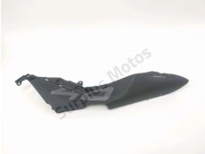 Cache lateral gauche