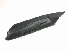 Cache lateral gauche