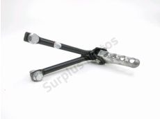 Platine et repose pieds arriere gauche