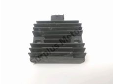 Regulateur de tension