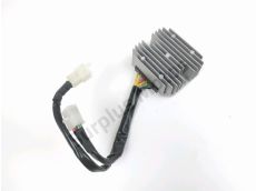 Regulateur de tension