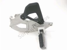 Platine avant gauche complete