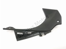 Sous face de carenage droit