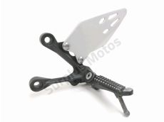 Platine avant gauche complete