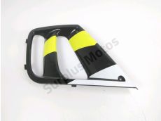 Cache lateral gauche