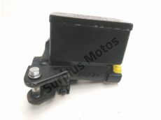 Maitre cylindre frein av complet