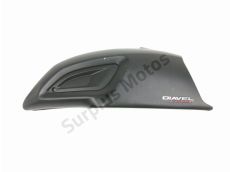 Carenage avant droit