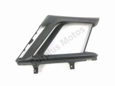 Sous face de carenage droit