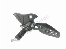 Platine avant gauche complete