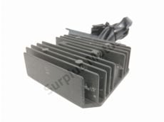 Regulateur de tension