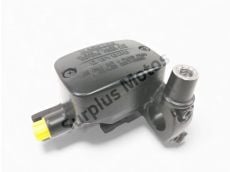 Maitre cylindre frein av complet