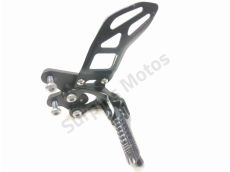 Platine et repose pieds arriere gauche