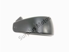 Cache lateral gauche