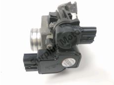 Corps d'injection droit