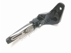 Platine et repose pieds arriere droit