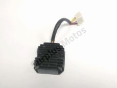 Regulateur de tension