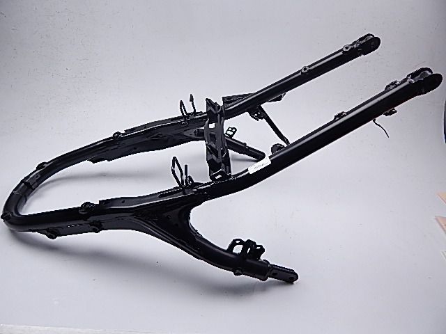 Boucle cadre arriere occasion TRIUMPH SPRINT 1999