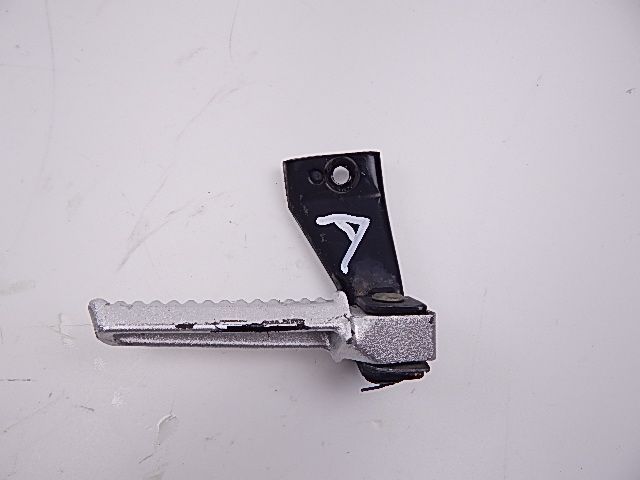 Repose pieds arriere droit occasion DAELIM S-FIVE 2010