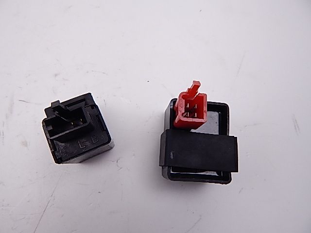 Relais boitier electrique occasion KAWASAKI ZX-6R 600 NINJA 1995