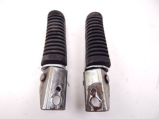 Repose pieds arriere droit occasion PIONEER XF 2010