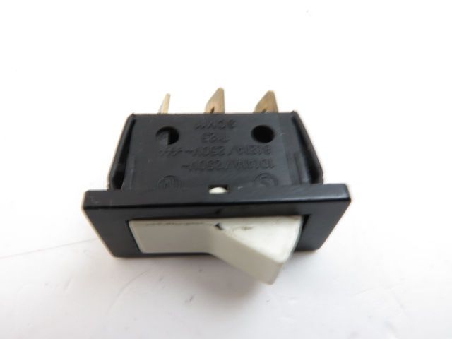 Commodo droit occasion PIAGGIO ZIP 50 2T 1995