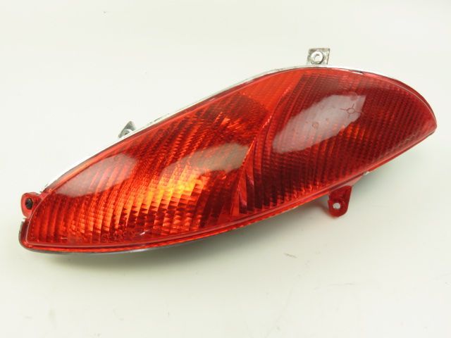 Feu arriere gauche occasion MALAGUTI MADISON 2005