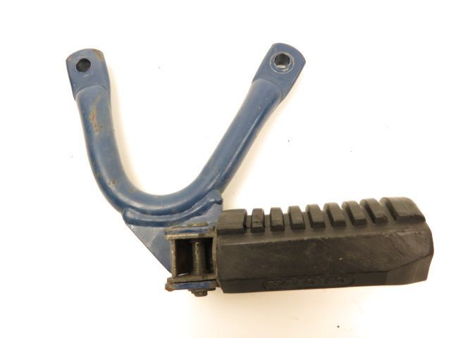 Platine et repose pieds arriere gauche occasion CAGIVA T4E 