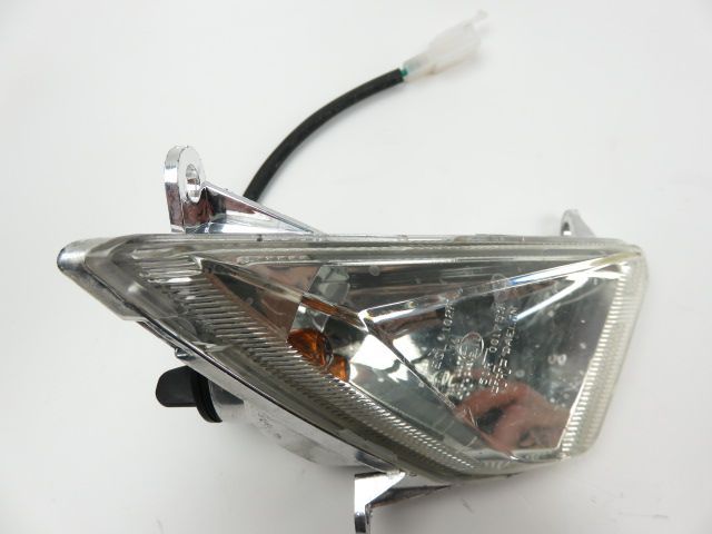 Clignotant avant d occasion DAELIM A-FOUR 2011