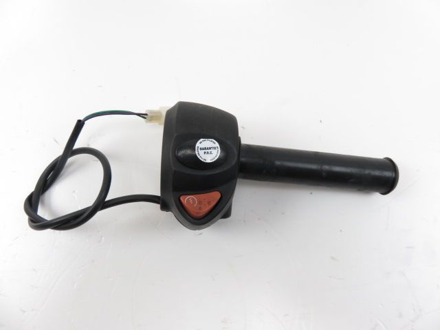 Commodo droit occasion PEUGEOT ELYSEO 2005