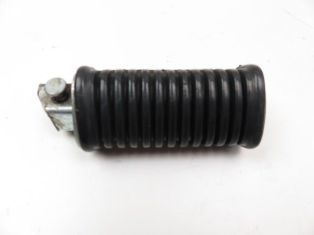 Repose pieds arriere droit occasion HYOSUNG GV 2002