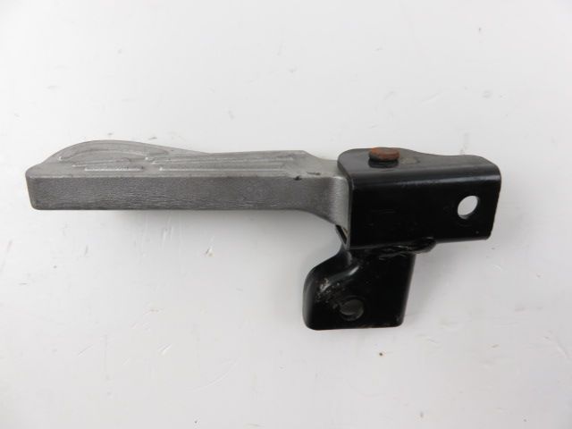 Platine et repose pieds arriere gauche occasion PEUGEOT TWEET 2013