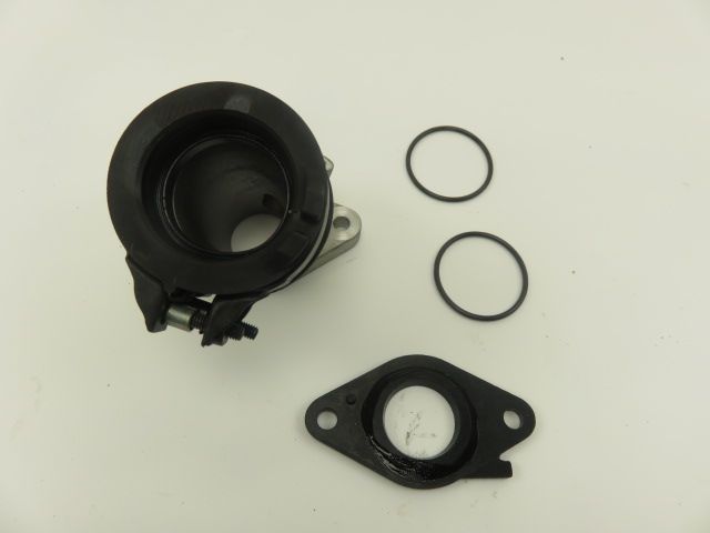 Pipe admission occasion YAMAHA YBR 125 2008