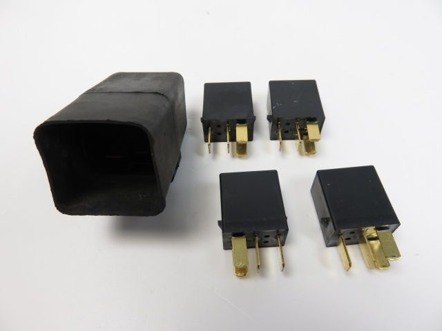 Relais boitier electrique occasion HONDA LEAD 110 2008