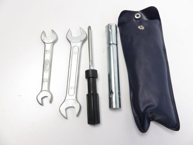 Trousse outil occasion KYMCO MOVIE 2010