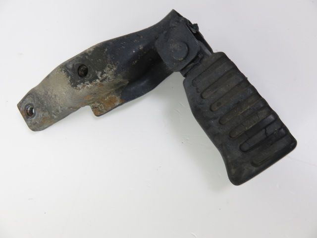 Platine et repose pieds arriere gauche occasion YAMAHA XC 50 BELUGA 