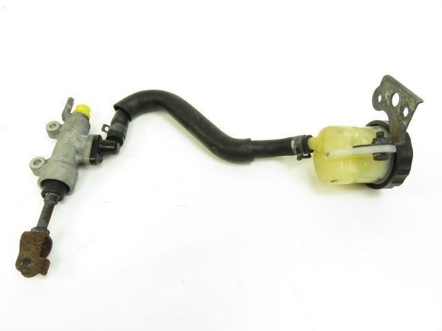 Maitre cylindre frein ar complet occasion HONDA VFR 800 2005