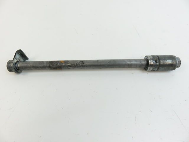 Axe de roue arriere occasion HONDA VF 750 C 1995