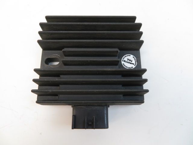 Regulateur de tension occasion KAWASAKI Z 1000 2005