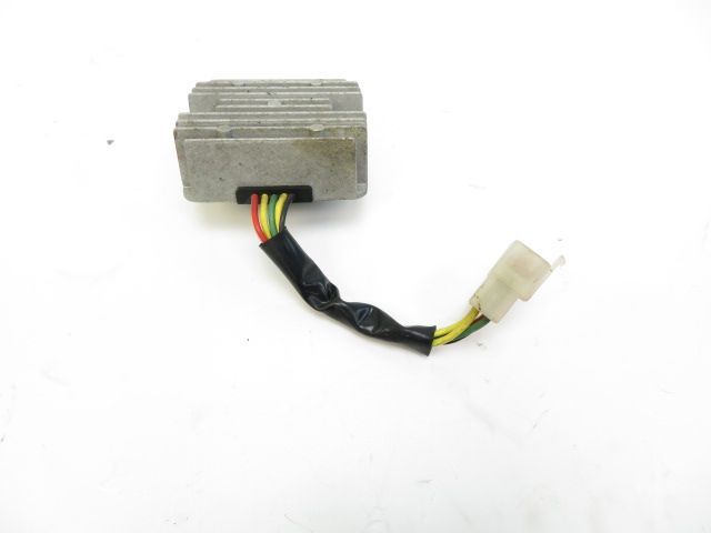Regulateur de tension occasion HONDA MTX 125 R 1988