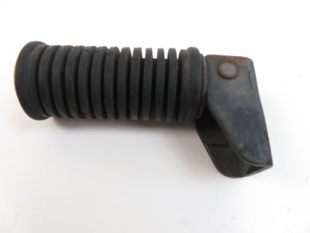 Repose pieds arriere gauche occasion SUZUKI GN 125 1997