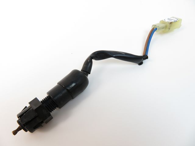 Contacteur de stop ar occasion KAWASAKI ZZR 600 2001