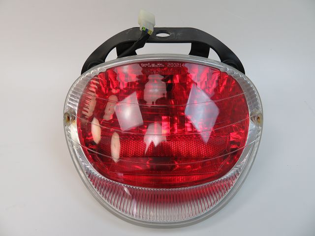 Feu arriere occasion APRILIA SCARABEO 2013