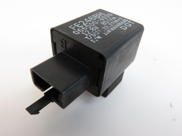 Centrale clignotant  occasion KAWASAKI ER-5 500 2006